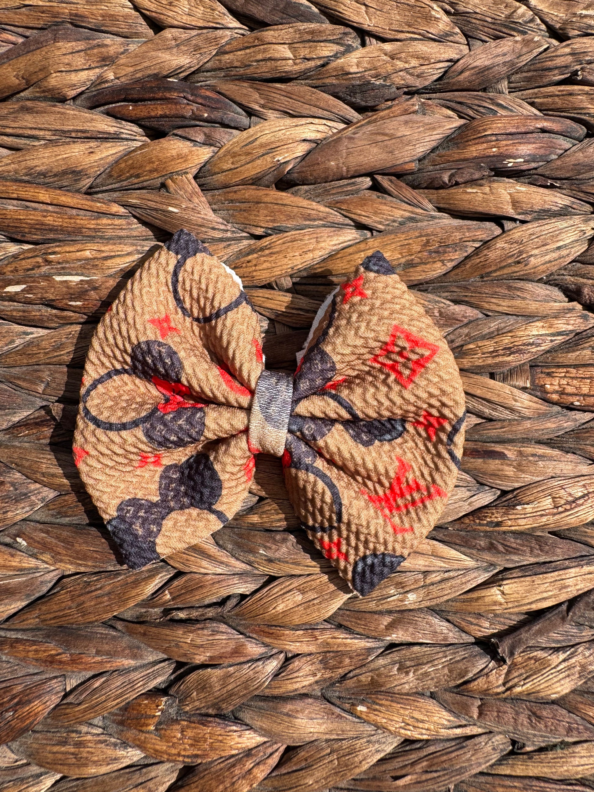 LV Mouse Ears (4")